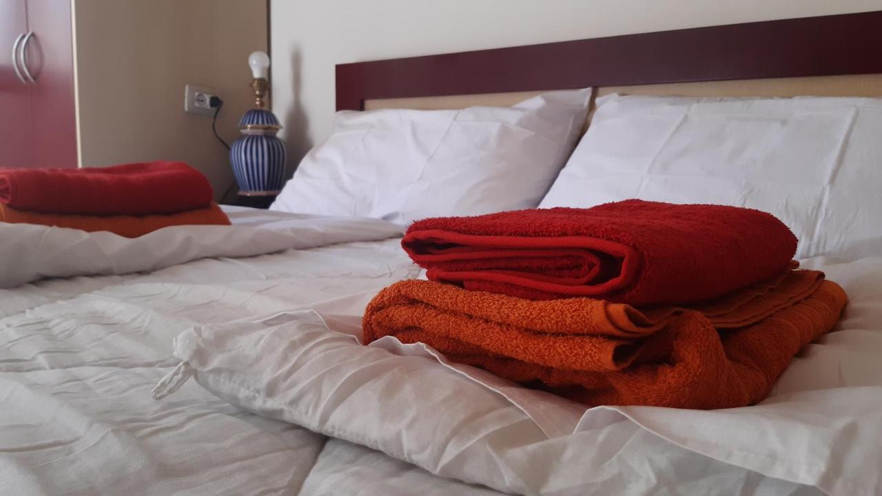 Home Sweet Home - Guest House Yzberish Экстерьер фото