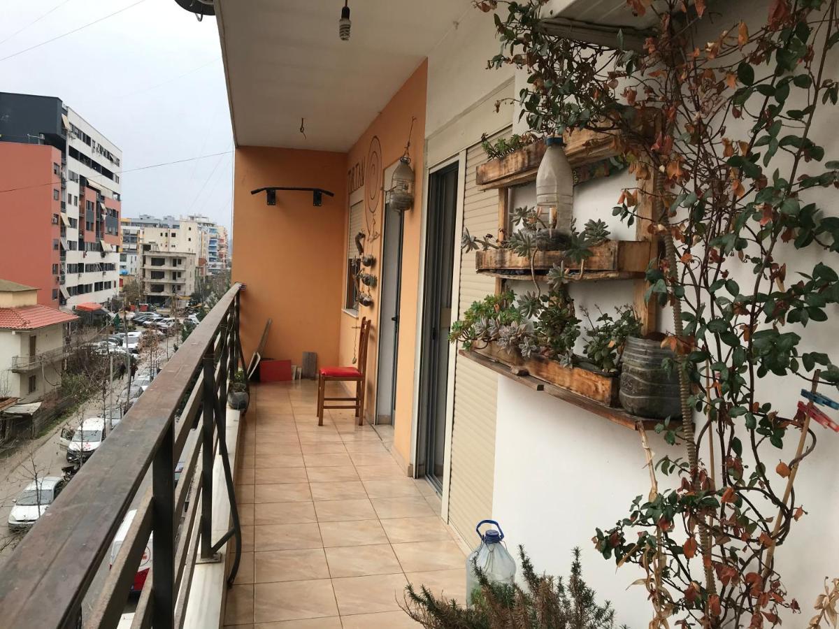 Home Sweet Home - Guest House Yzberish Экстерьер фото