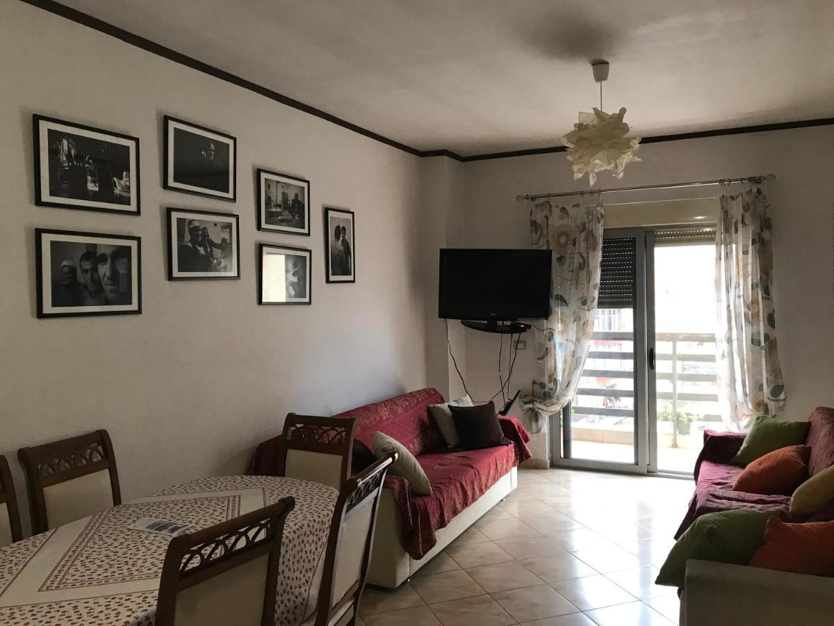 Home Sweet Home - Guest House Yzberish Экстерьер фото