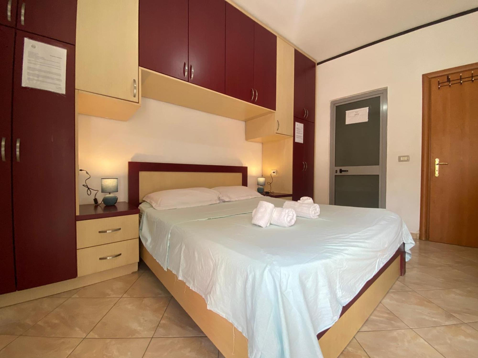 Home Sweet Home - Guest House Yzberish Экстерьер фото